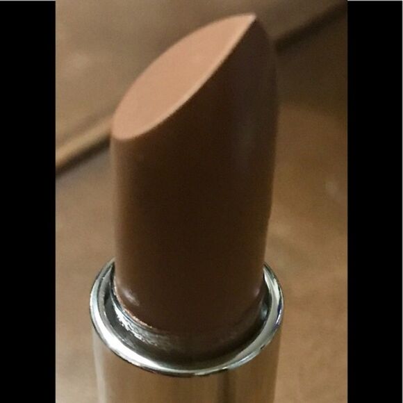 Calvin Klein Lipstick in Caramel made‎ in Italy - Picture 2 of 6